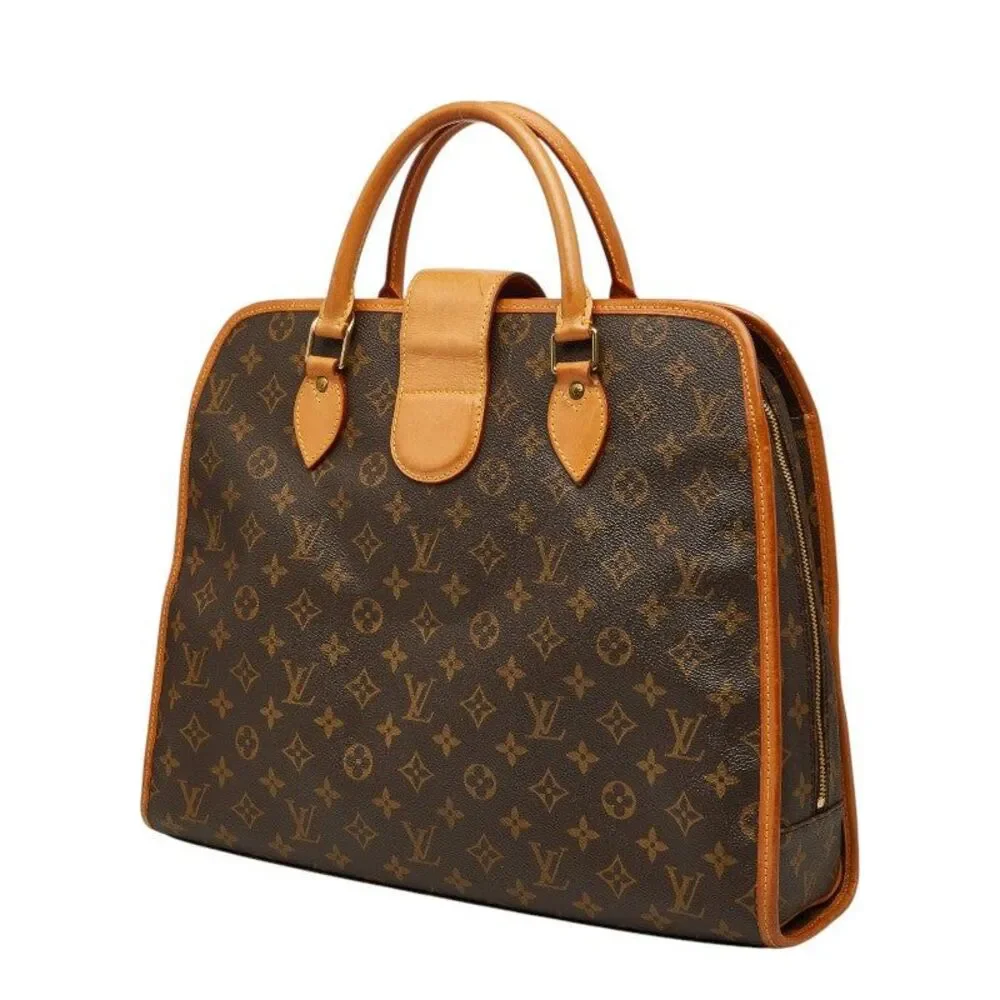 Louis Vuitton delivery duty